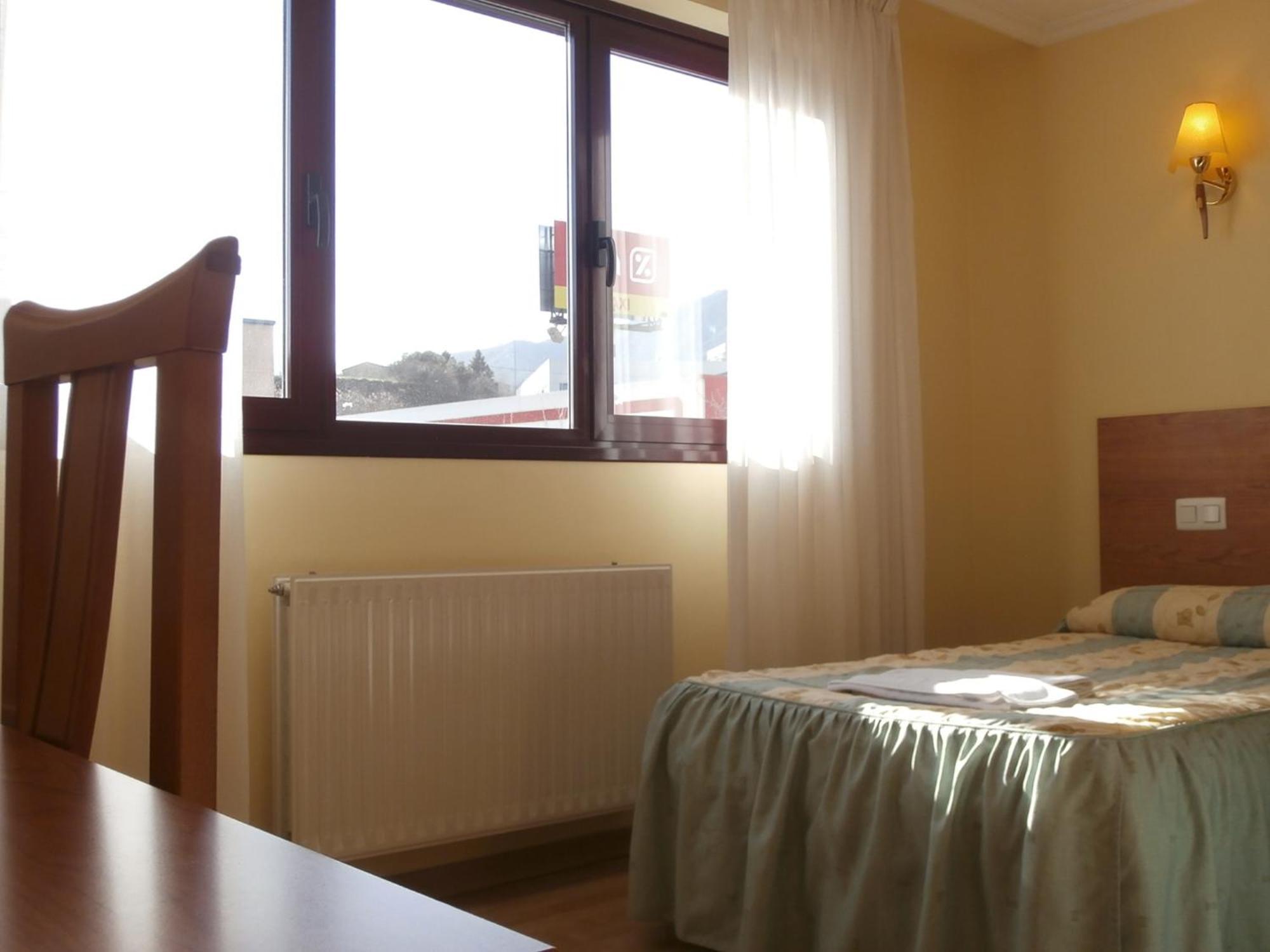 Hostal El Volante Estella Extérieur photo
