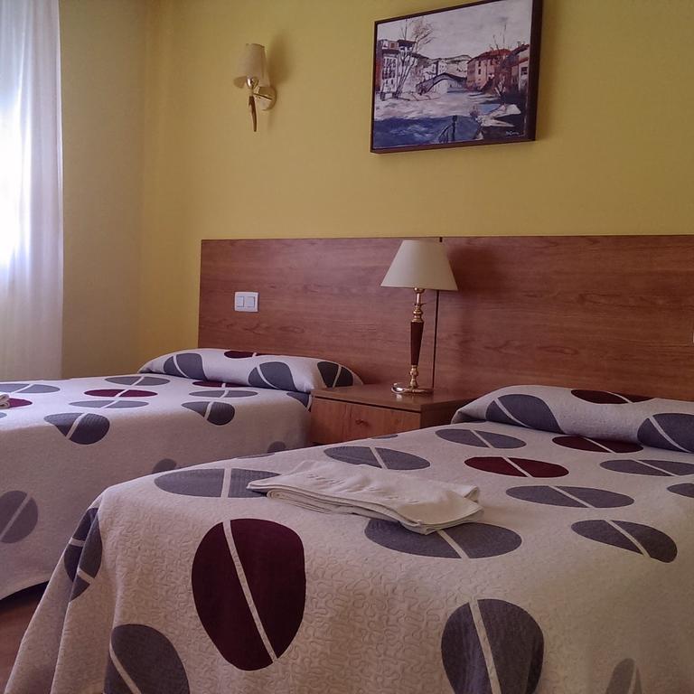 Hostal El Volante Estella Extérieur photo