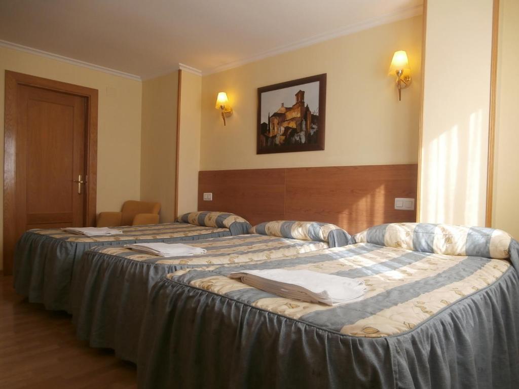 Hostal El Volante Estella Extérieur photo