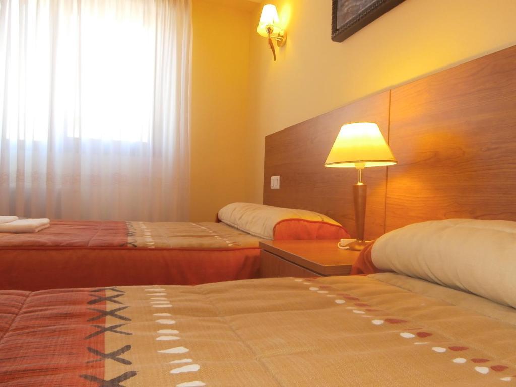 Hostal El Volante Estella Extérieur photo