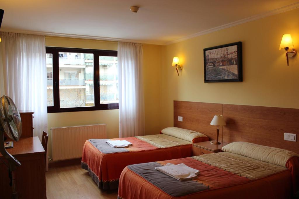 Hostal El Volante Estella Chambre photo